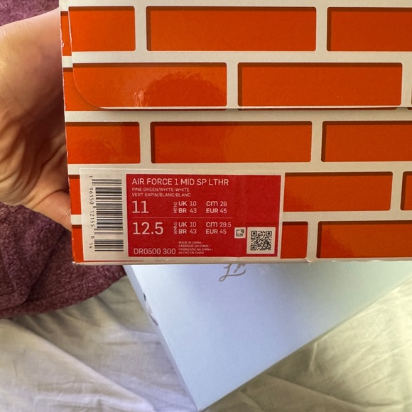 Green OFF-WHITE af1 mid size 11 - Picture 7 of 8